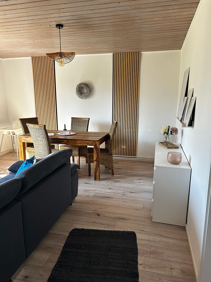 Offener Wohn- und Essbereich in der Ferienwohnung Lilit